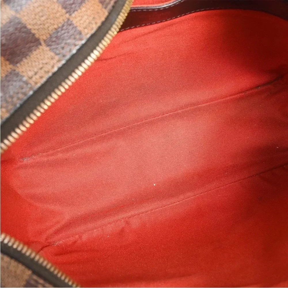 🚨🚨🚨 SALE 🚨🚨🚨Louis Vuitton Damier Naviglio Messenger Bag - Picture 9 of 11